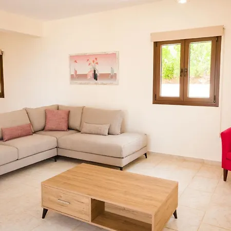 Vila Kerastis *